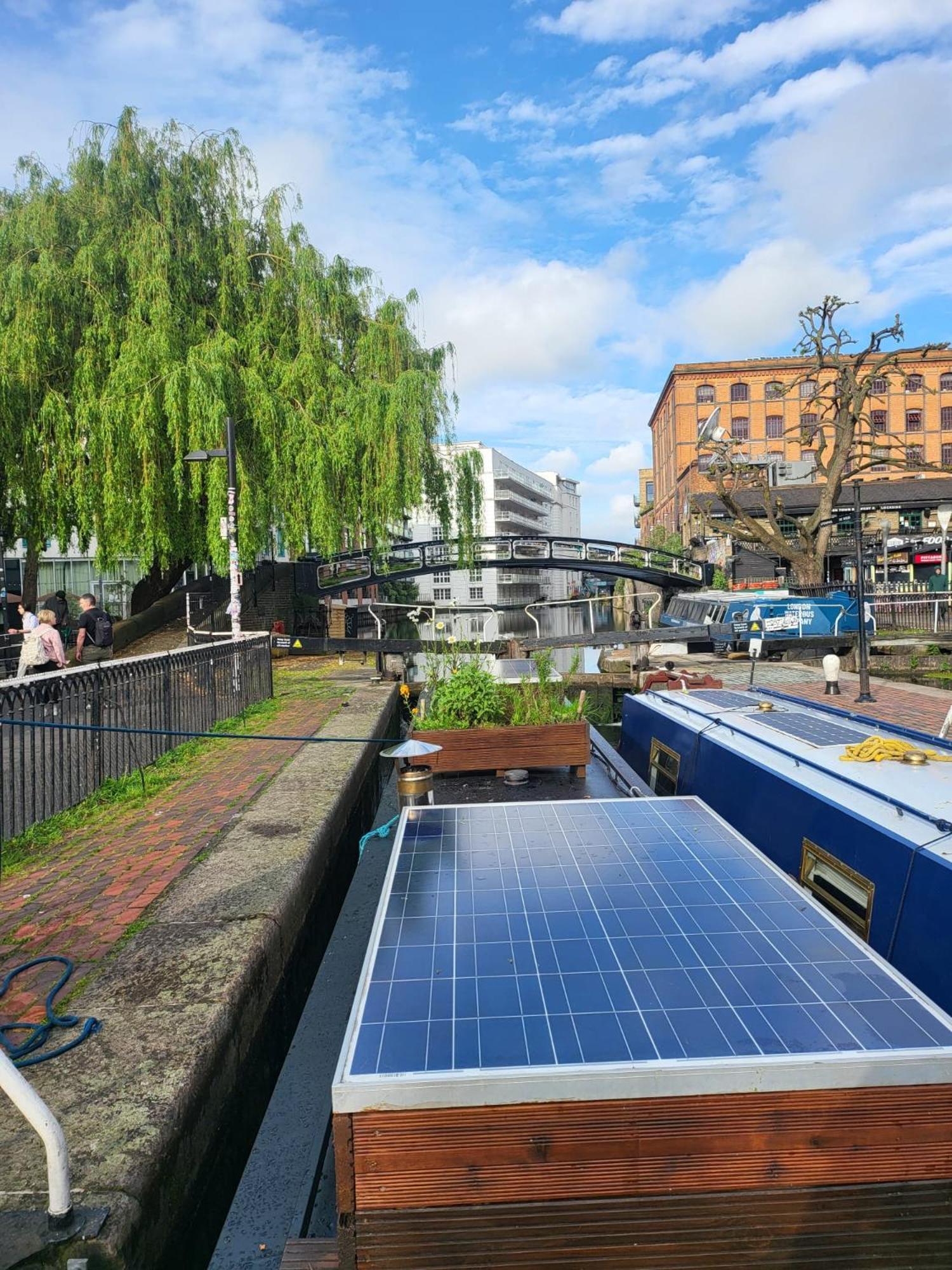 Lovely Canal Boat In Little Venice For Family & Friends ロンドン エクステリア 写真