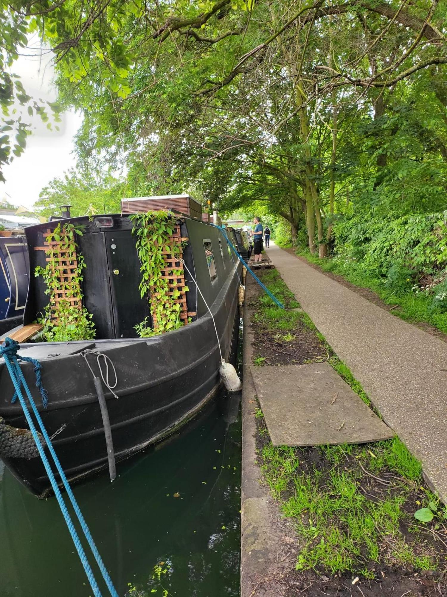 Lovely Canal Boat In Little Venice For Family & Friends ロンドン エクステリア 写真